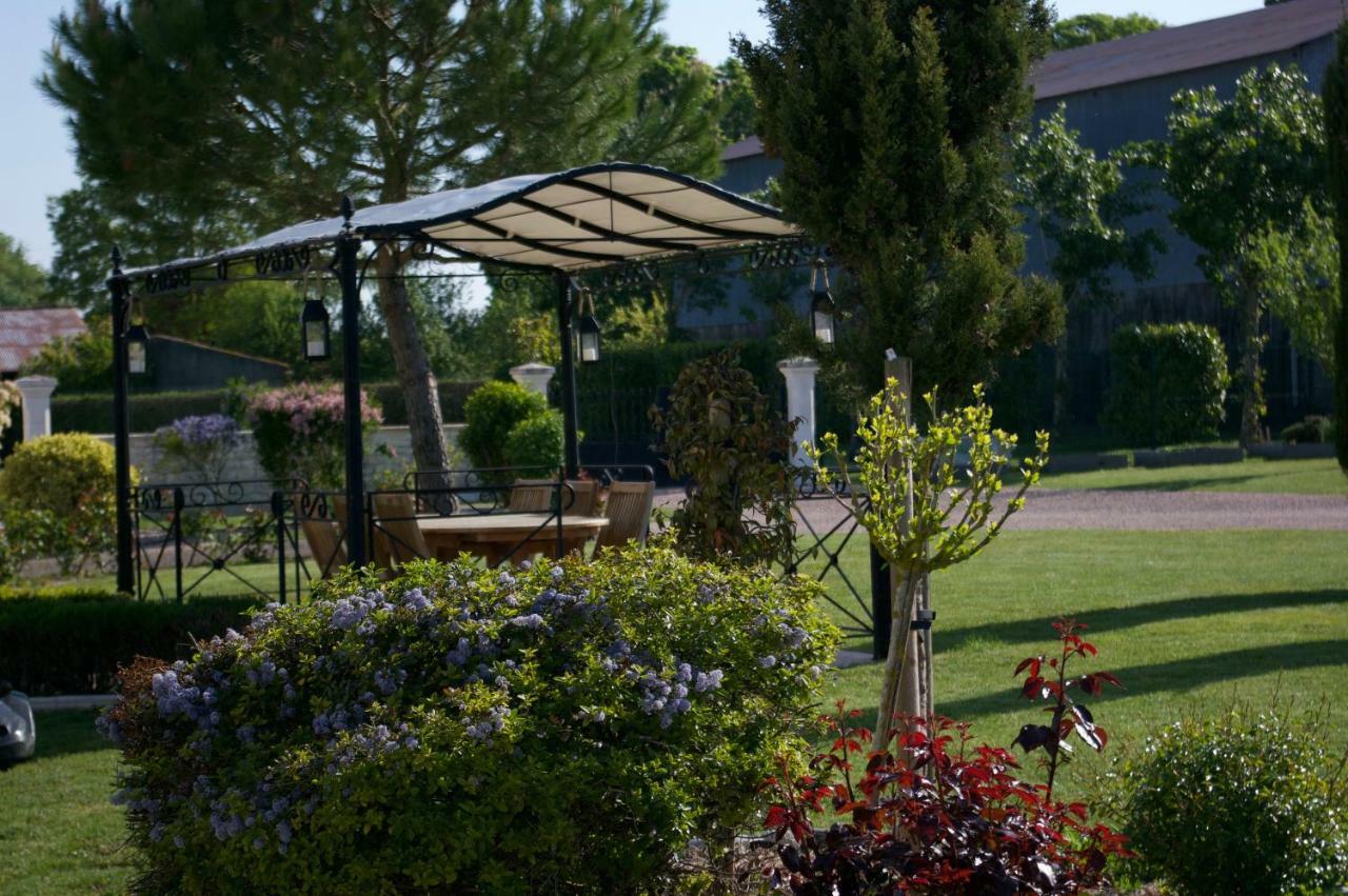 Domaine Du Clos Pallacien Paillé Exterior foto